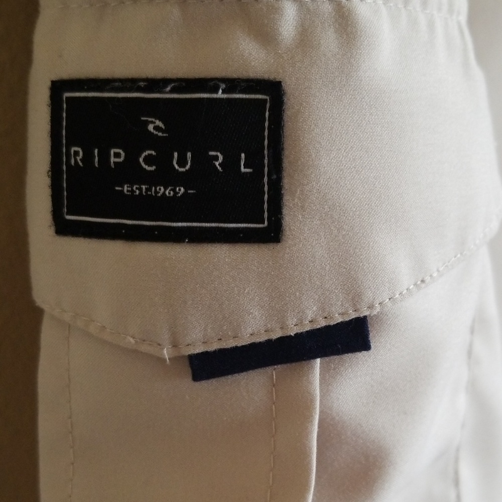 Kids Short By Ripcurl - Picture 3 of 4